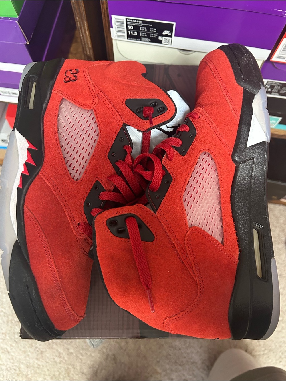 Jordan 5 Raging Bull - Picture 6 of 6